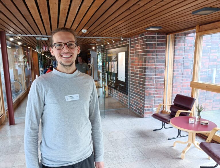 Florian Wagner valmistuu taloustieteistä Kasselin yliopistosta.